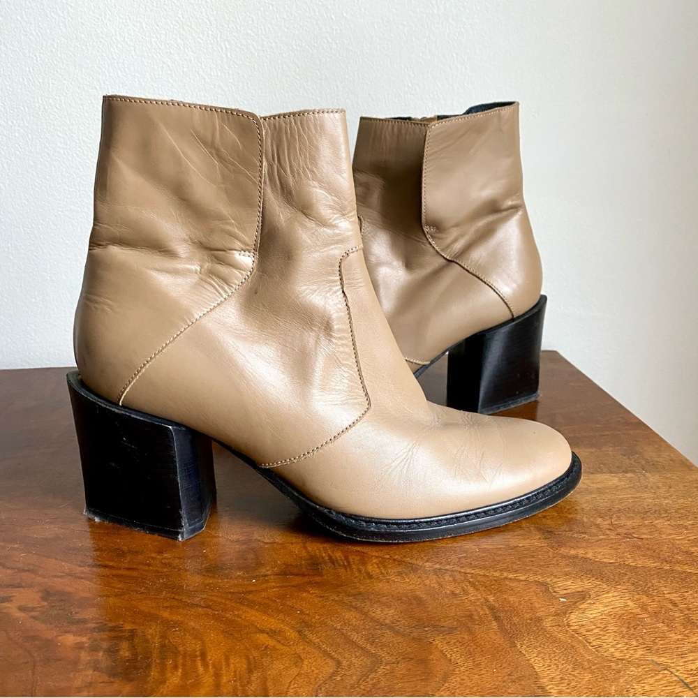 Helmut Lang Tan Leather Boots with Triangular Heels Sz 40